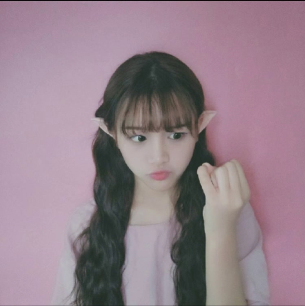 出售美少女名字叫耿耿