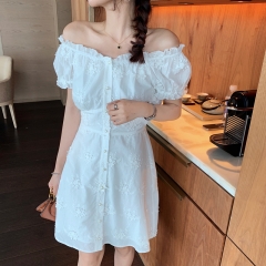 小美眉连衣裙