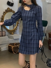 连衣裙女春秋2021新款法式复古小众别致设计感格子长袖裙子ins风